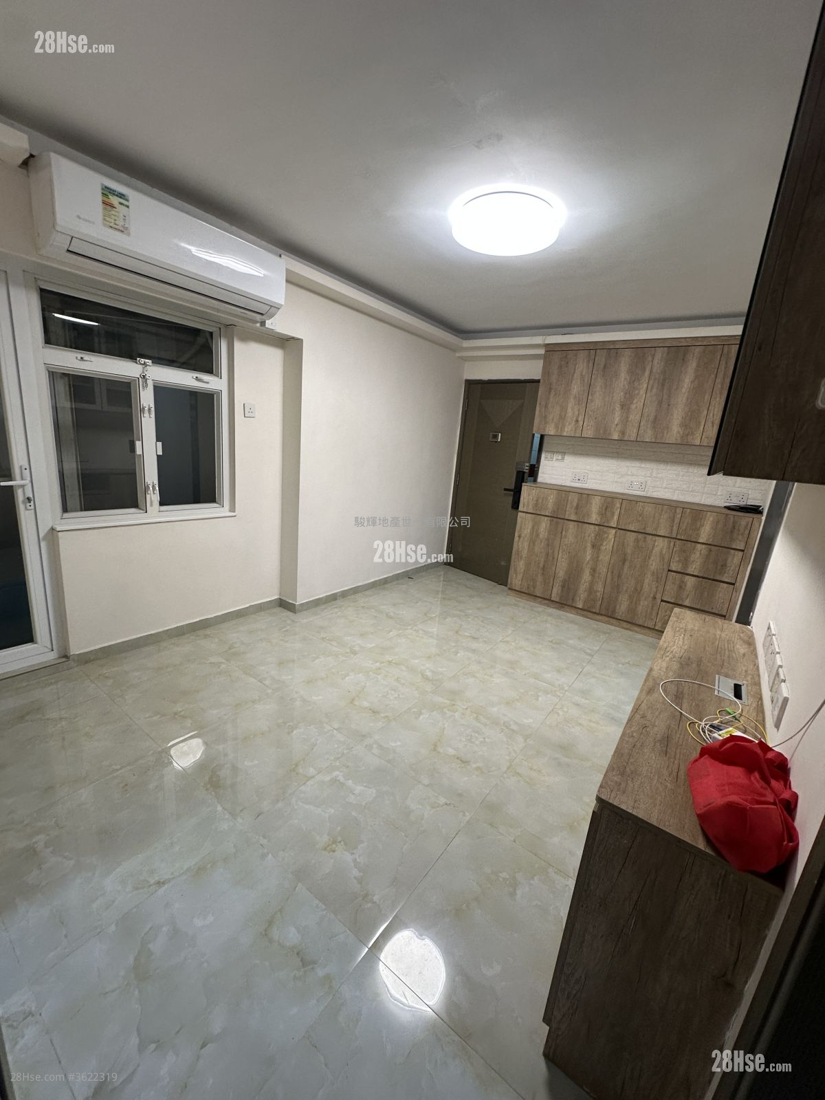 嘉美中心 租盘 2 房 , 1 浴室 364 平方尺 ( 33.8 平方米 ) 嘉美中心 租盘 2 房 , 1 浴室 364 平方尺 ( 33.8 平方米 )