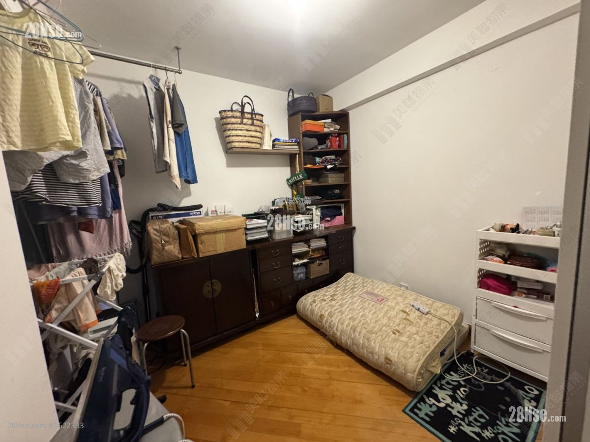 御龙居 售盘 2 房 , 1 浴室 604 平方尺 ( 56.1 平方米 ) 御龙居 售盘 2 房 , 1 浴室 604 平方尺 ( 56.1 平方米 )