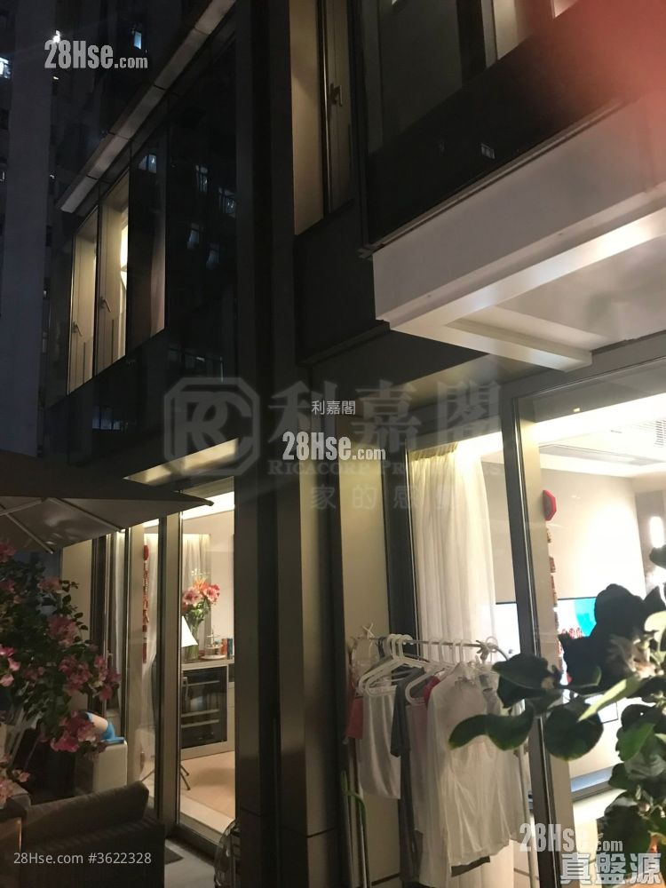 麦花臣汇 租盘 3 房 , 3 浴室 1,156 平方尺 ( 107.4 平方米 ) 麦花臣汇 租盘 3 房 , 3 浴室 1,156 平方尺 ( 107.4 平方米 )