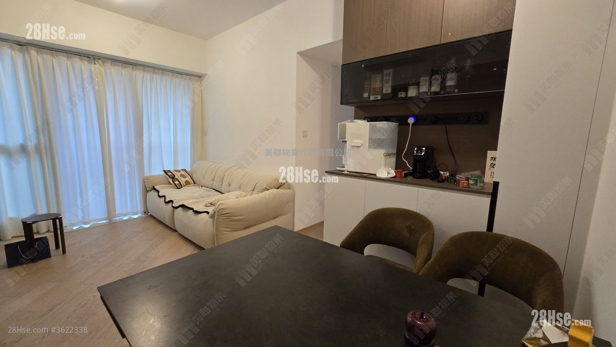 凯和山 售盘 3 房 691 平方尺 ( 64.2 平方米 )