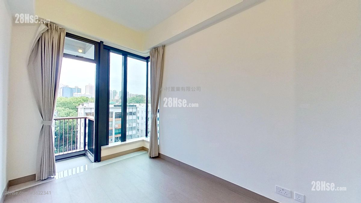 master room: Prince Wesidence Rental 2 Bedrooms , 1 Bathroom 579 ft² ( 53.8 m² ) master room: Prince Wesidence Rental 2 Bedrooms , 1 Bathroom 579 ft² ( 53.8 m² )