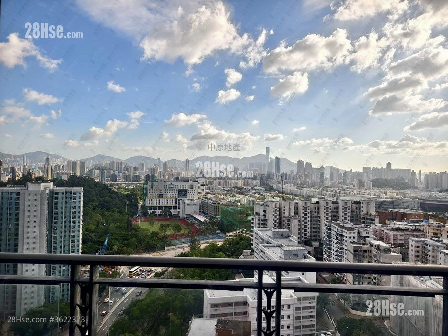 嘉皇台 租盘 1,764 平方尺 ( 163.9 平方米 ) 嘉皇台 租盘 1,764 平方尺 ( 163.9 平方米 )