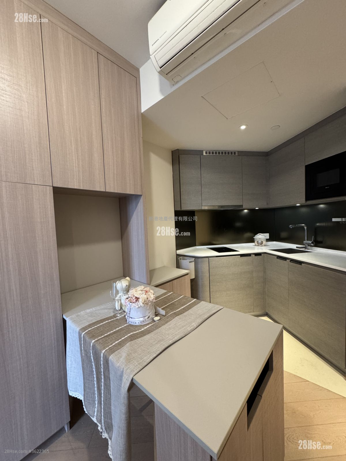 环海东岸 租盘 1 房 , 1 浴室 322 平方尺 ( 29.9 平方米 ) 环海东岸 租盘 1 房 , 1 浴室 322 平方尺 ( 29.9 平方米 )