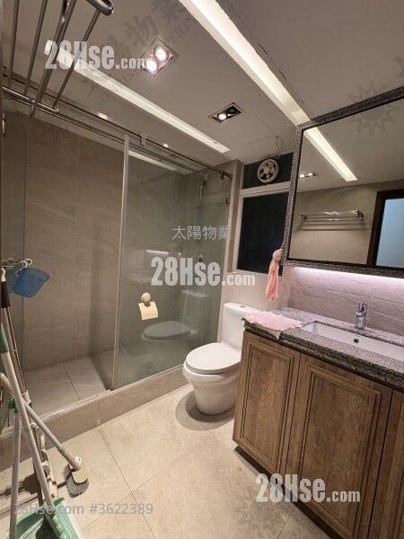 海逸豪园 租盘 2 房 574 平方尺 ( 53.3 平方米 ) 海逸豪园 租盘 2 房 574 平方尺 ( 53.3 平方米 )