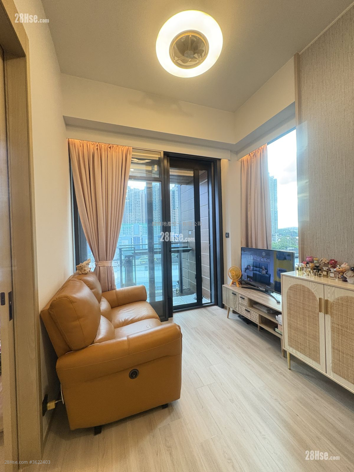 利奥坊壹隅 租盘 1 房 , 1 浴室 328 平方尺 ( 30.5 平方米 ) 利奥坊壹隅 租盘 1 房 , 1 浴室 328 平方尺 ( 30.5 平方米 )