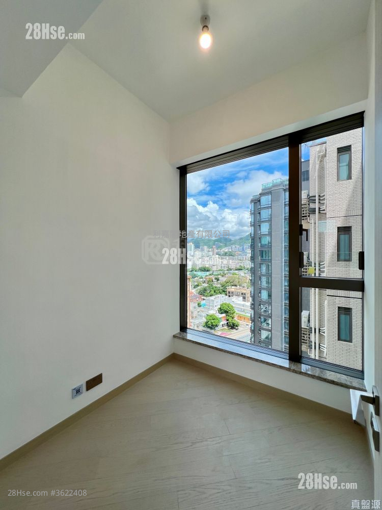 名钻 租盘 4 房 , 3 浴室 821 平方尺 ( 76.3 平方米 ) 名钻 租盘 4 房 , 3 浴室 821 平方尺 ( 76.3 平方米 )