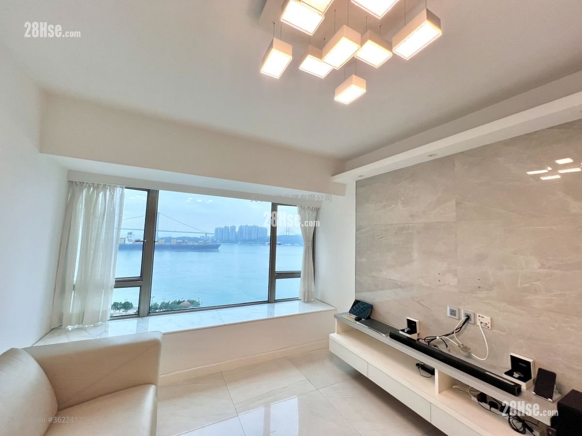 Bellagio Sell 3 Bedrooms , 2 Bathrooms 891 ft² ( 82.8 m² )