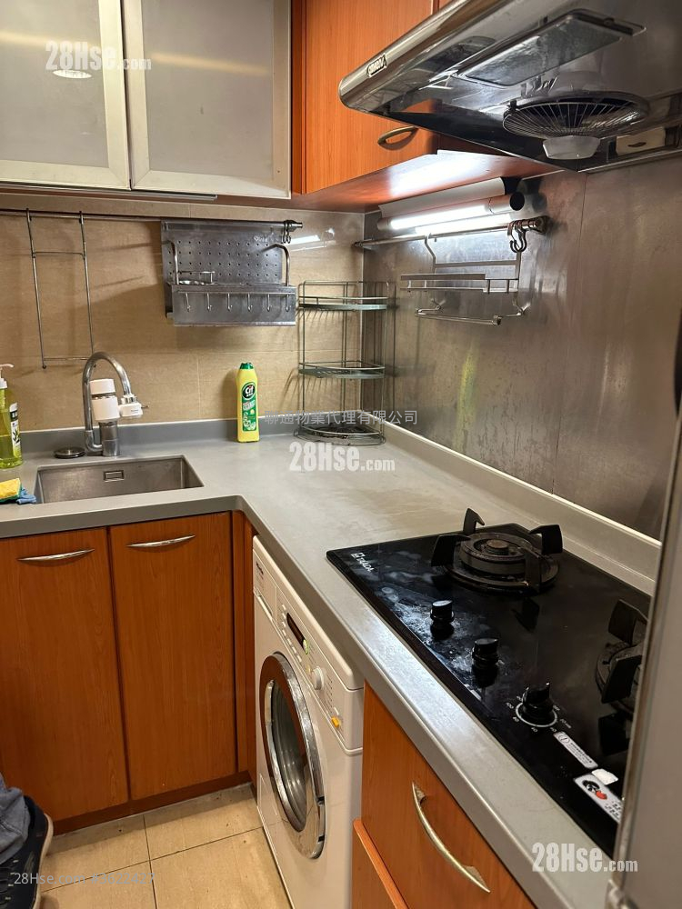 傲云峰 租盘 2 房 , 1 浴室 479 平方尺 ( 44.5 平方米 ) 傲云峰 租盘 2 房 , 1 浴室 479 平方尺 ( 44.5 平方米 )