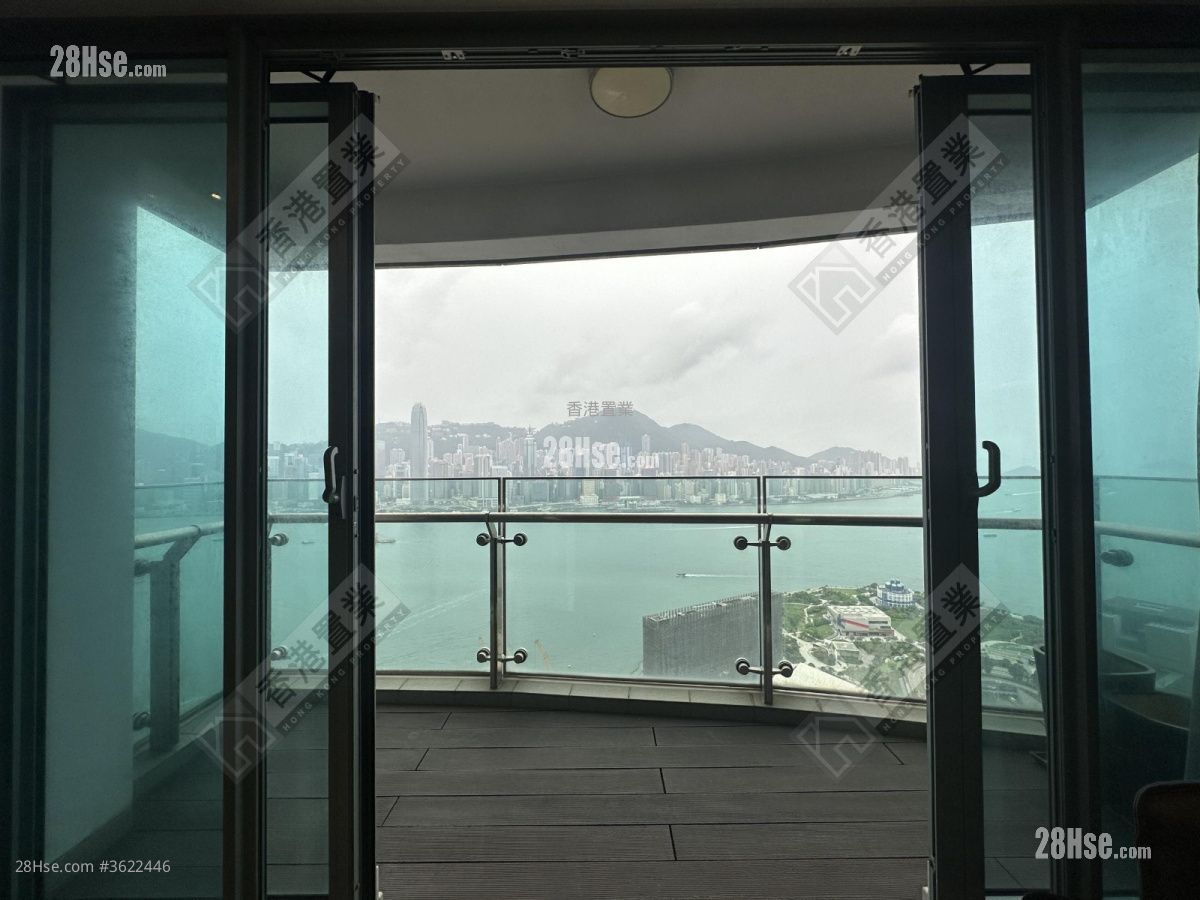 君临天下 售盘 3 房 , 2 浴室 1,062 平方尺 ( 98.7 平方米 ) 君临天下 售盘 3 房 , 2 浴室 1,062 平方尺 ( 98.7 平方米 )