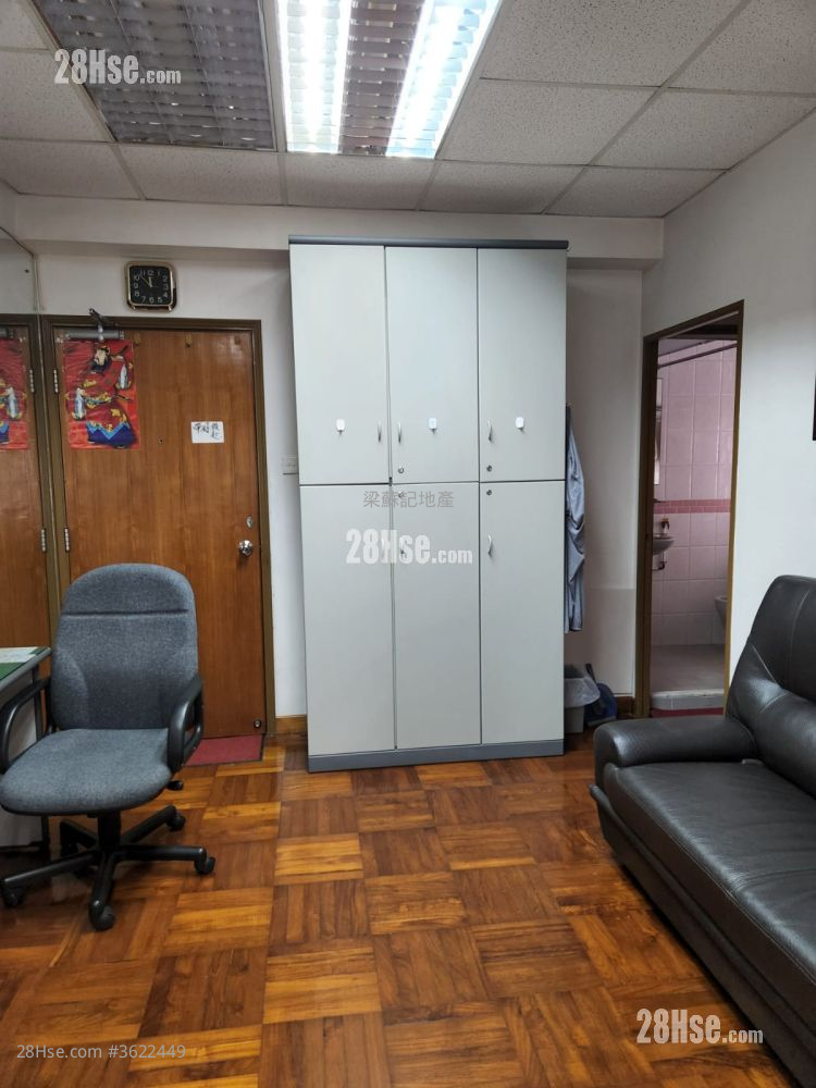 高威楼 售盘 1 房 , 1 厕所 350 平方尺 ( 32.5 平方米 ) 高威楼 售盘 1 房 , 1 厕所 350 平方尺 ( 32.5 平方米 )