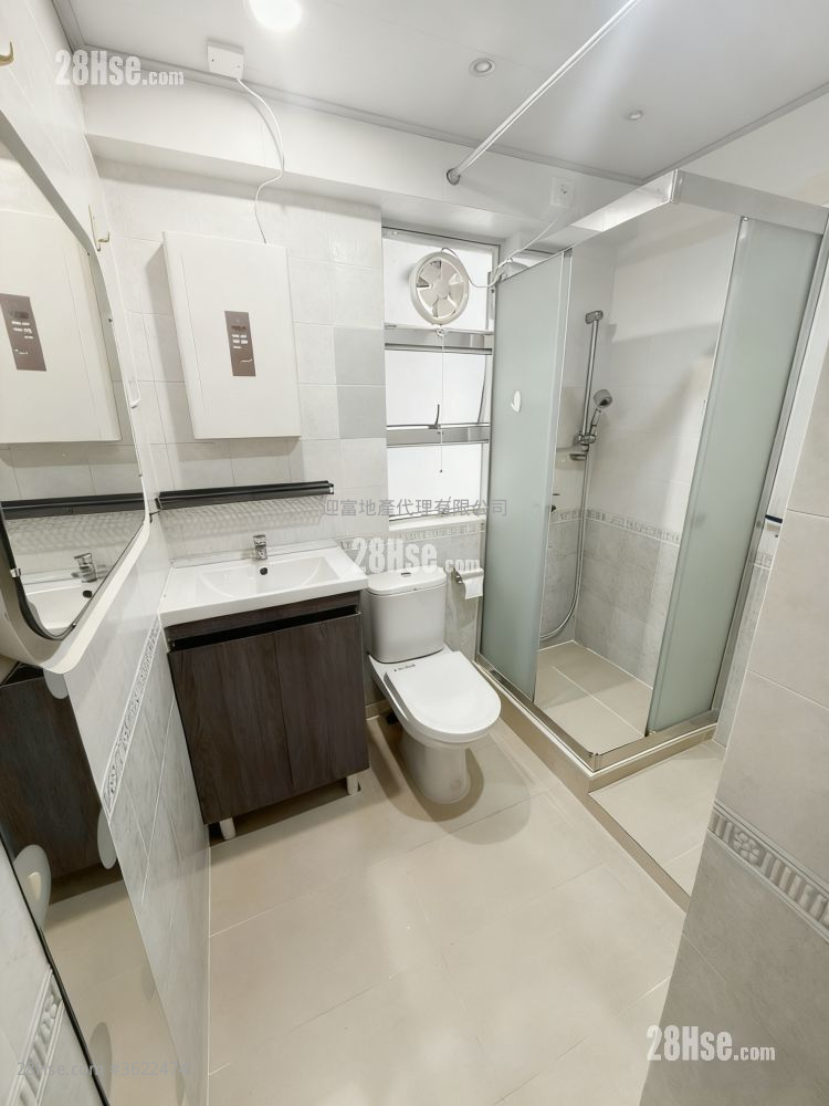 黄埔花园 租盘 3 房 , 2 浴室 617 平方尺 ( 57.3 平方米 ) 黄埔花园 租盘 3 房 , 2 浴室 617 平方尺 ( 57.3 平方米 )