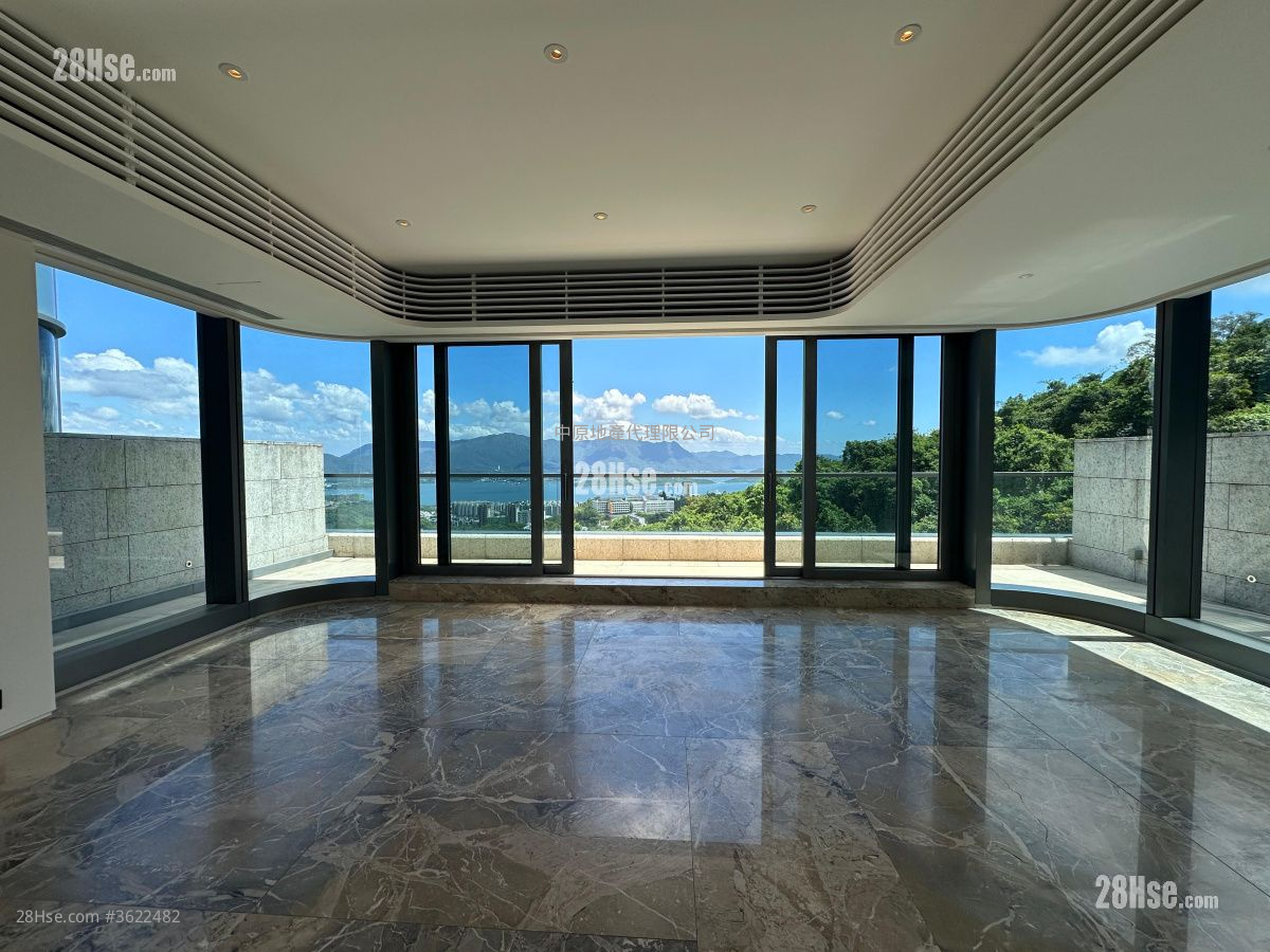 澐沣 售盘 4 房 , 5+ 浴室 2,100 平方尺 ( 195.1 平方米 ) 澐沣 售盘 4 房 , 5+ 浴室 2,100 平方尺 ( 195.1 平方米 )