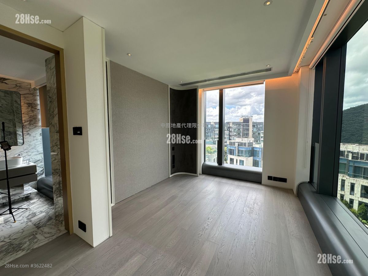 澐沣 售盘 4 房 , 5+ 浴室 2,100 平方尺 ( 195.1 平方米 ) 澐沣 售盘 4 房 , 5+ 浴室 2,100 平方尺 ( 195.1 平方米 )