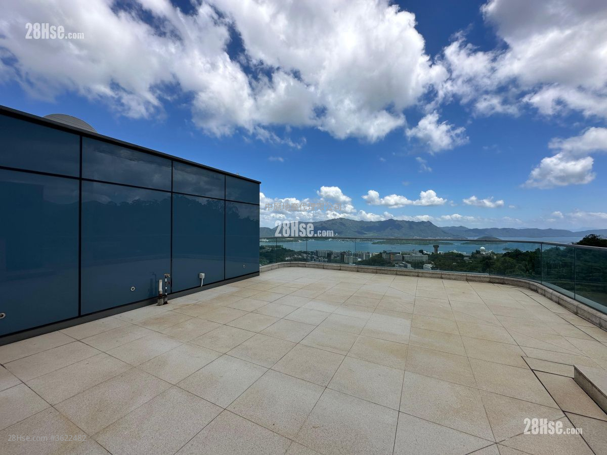 澐沣 售盘 4 房 , 5+ 浴室 2,100 平方尺 ( 195.1 平方米 ) 澐沣 售盘 4 房 , 5+ 浴室 2,100 平方尺 ( 195.1 平方米 )