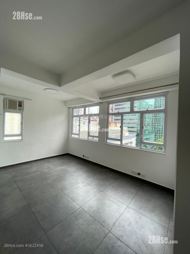 新成中心 租盘 1 房 297 平方尺 ( 27.6 平方米 ) 新成中心 租盘 1 房 297 平方尺 ( 27.6 平方米 )