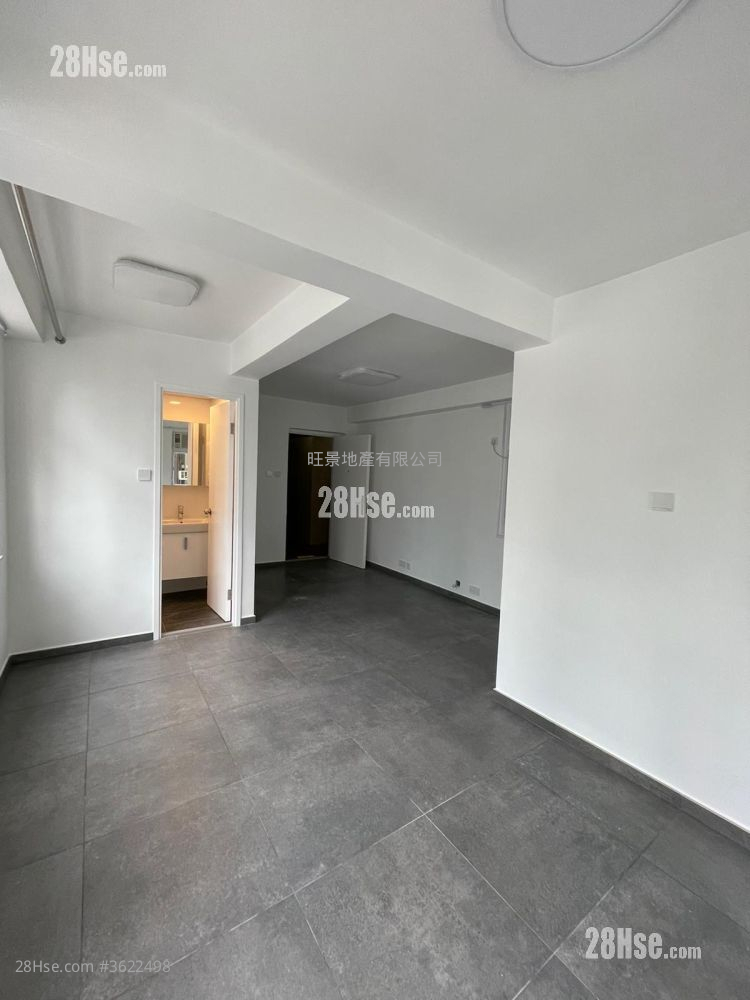 新成中心 租盘 1 房 297 平方尺 ( 27.6 平方米 ) 新成中心 租盘 1 房 297 平方尺 ( 27.6 平方米 )