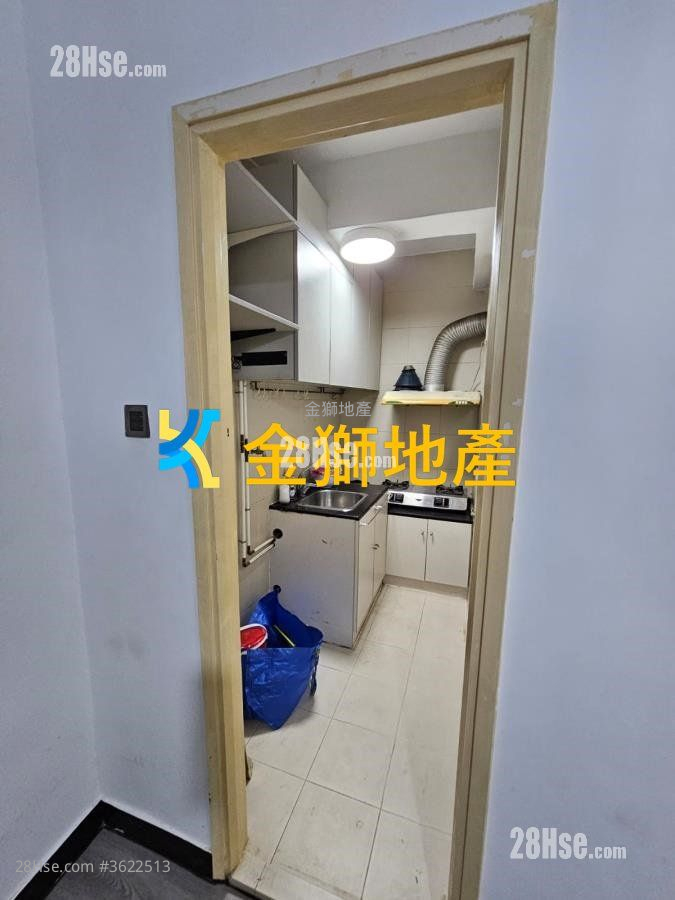 金狮花园 租盘 1 房 , 1 浴室 321 平方尺 ( 29.8 平方米 ) 金狮花园 租盘 1 房 , 1 浴室 321 平方尺 ( 29.8 平方米 )