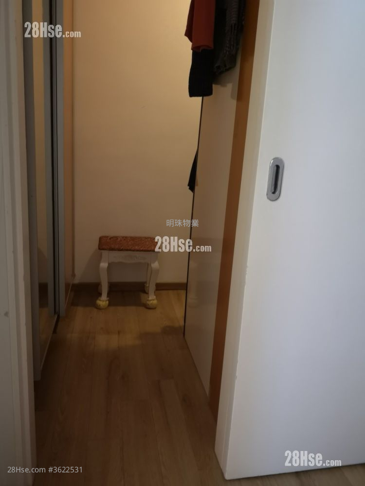 广生行大厦 售盘 2 房 , 1 浴室 392 平方尺 ( 36.4 平方米 ) 广生行大厦 售盘 2 房 , 1 浴室 392 平方尺 ( 36.4 平方米 )