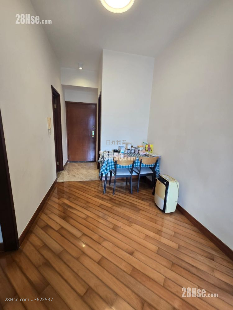 星湾峰 售盘 2 房 , 1 浴室 426 平方尺 ( 39.6 平方米 ) 星湾峰 售盘 2 房 , 1 浴室 426 平方尺 ( 39.6 平方米 )