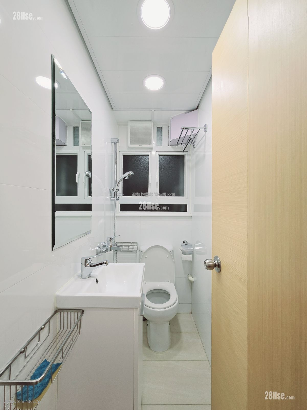 海宫大厦 租盘 637 平方尺 ( 59.2 平方米 ) 海宫大厦 租盘 637 平方尺 ( 59.2 平方米 )