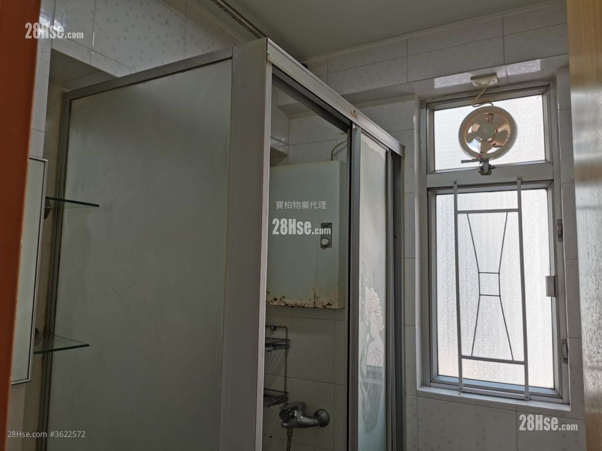 展鸿阁 租盘 1 房 , 1 浴室 323 平方尺 ( 30.0 平方米 ) 展鸿阁 租盘 1 房 , 1 浴室 323 平方尺 ( 30.0 平方米 )