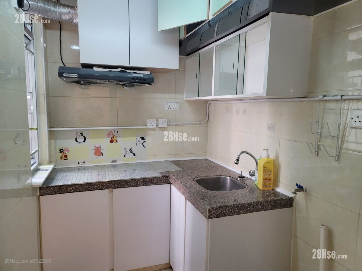 荃景花园 租盘 2 房 362 平方尺 ( 33.6 平方米 ) 荃景花园 租盘 2 房 362 平方尺 ( 33.6 平方米 )