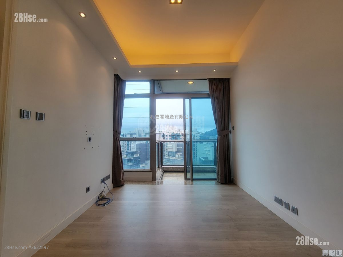 一号银海 售盘 3 房 665 平方尺 ( 61.8 平方米 ) 一号银海 售盘 3 房 665 平方尺 ( 61.8 平方米 )