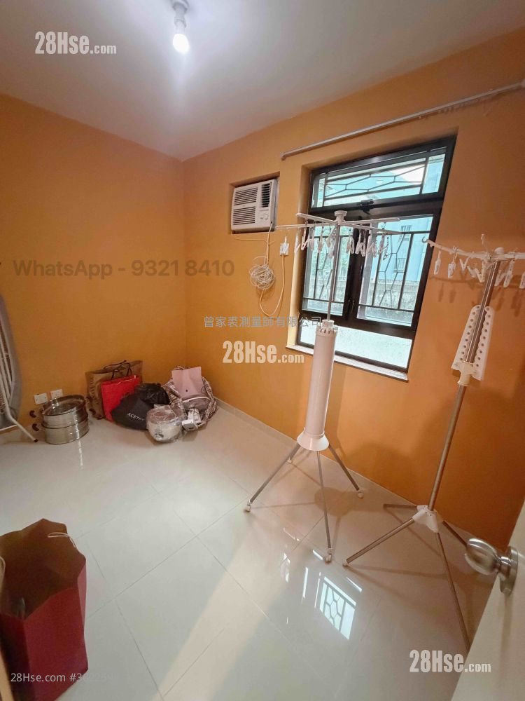 村屋 租盘 3 房 , 1 浴室 700 平方尺 ( 65.0 平方米 ) 村屋 租盘 3 房 , 1 浴室 700 平方尺 ( 65.0 平方米 )