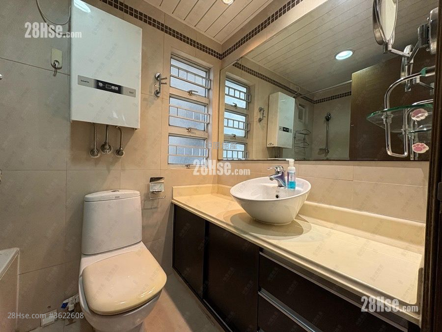 嘉湖山庄 售盘 3 房 551 平方尺 ( 51.2 平方米 ) 嘉湖山庄 售盘 3 房 551 平方尺 ( 51.2 平方米 )