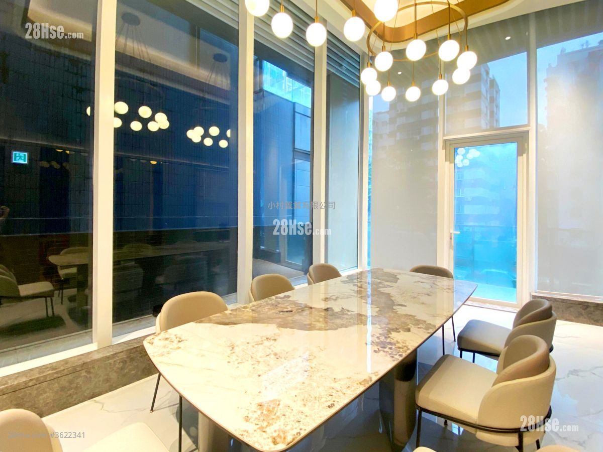 Clubhouse: Prince Wesidence Rental 2 Bedrooms , 1 Bathroom 579 ft² ( 53.8 m² ) Clubhouse: Prince Wesidence Rental 2 Bedrooms , 1 Bathroom 579 ft² ( 53.8 m² )