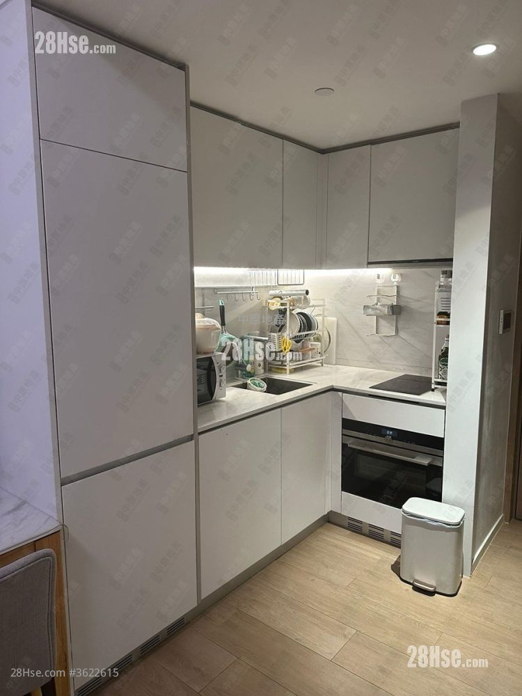 Oma By The Sea Sell 1 Bedroom , 1 Bathroom 319 ft² ( 29.6 m² ) Oma By The Sea Sell 1 Bedroom , 1 Bathroom 319 ft² ( 29.6 m² )