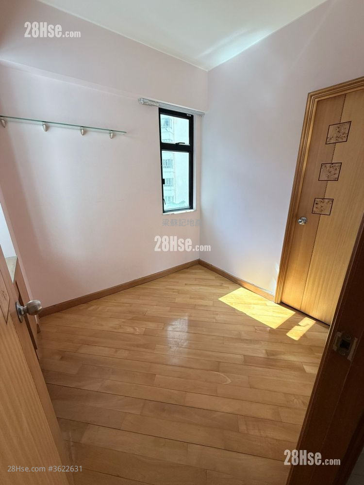 勤辉大厦 租盘 2 房 , 1 浴室 404 平方尺 ( 37.5 平方米 ) 勤辉大厦 租盘 2 房 , 1 浴室 404 平方尺 ( 37.5 平方米 )