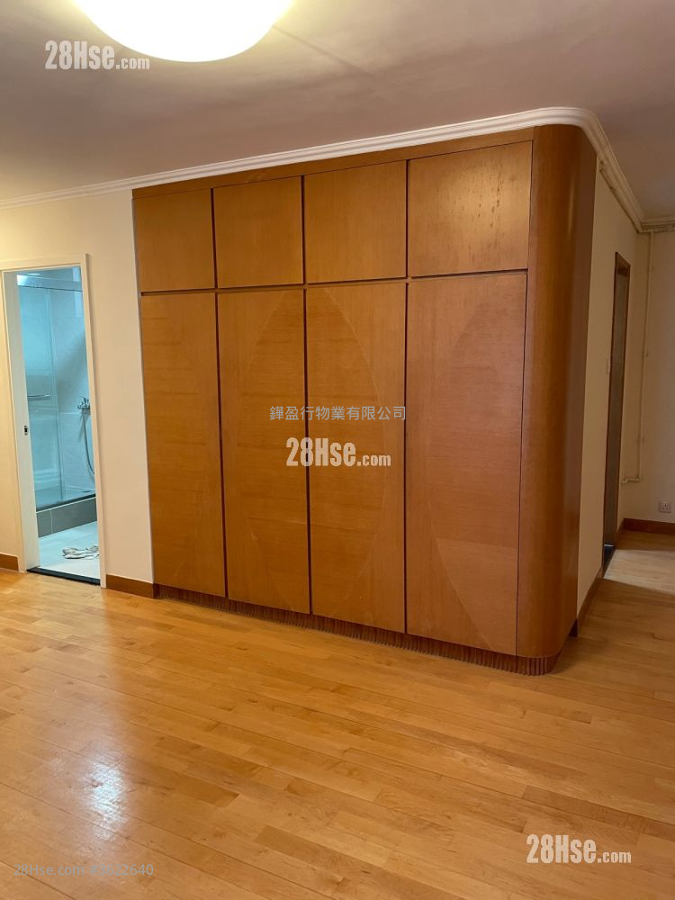 太古城 售盘 3 房 , 1 浴室 716 平方尺 ( 66.5 平方米 ) 太古城 售盘 3 房 , 1 浴室 716 平方尺 ( 66.5 平方米 )