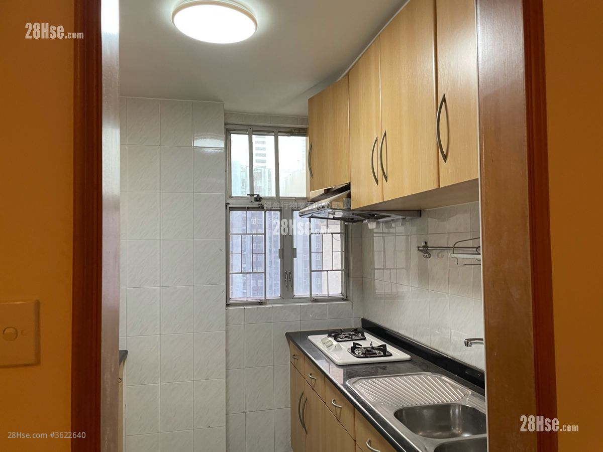 太古城 售盘 3 房 , 1 浴室 716 平方尺 ( 66.5 平方米 ) 太古城 售盘 3 房 , 1 浴室 716 平方尺 ( 66.5 平方米 )