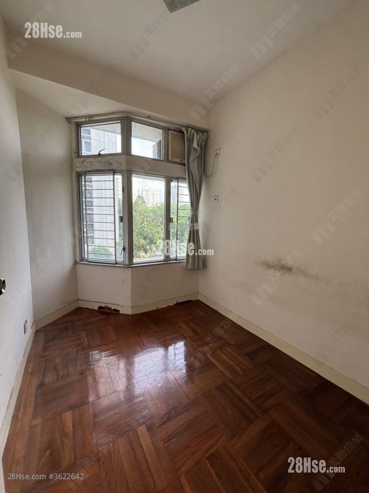 嘉湖山庄 售盘 3 房 552 平方尺 ( 51.3 平方米 ) 嘉湖山庄 售盘 3 房 552 平方尺 ( 51.3 平方米 )