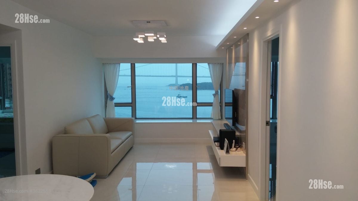 Bellagio Sell 3 Bedrooms , 2 Bathrooms 891 ft² ( 82.8 m² )