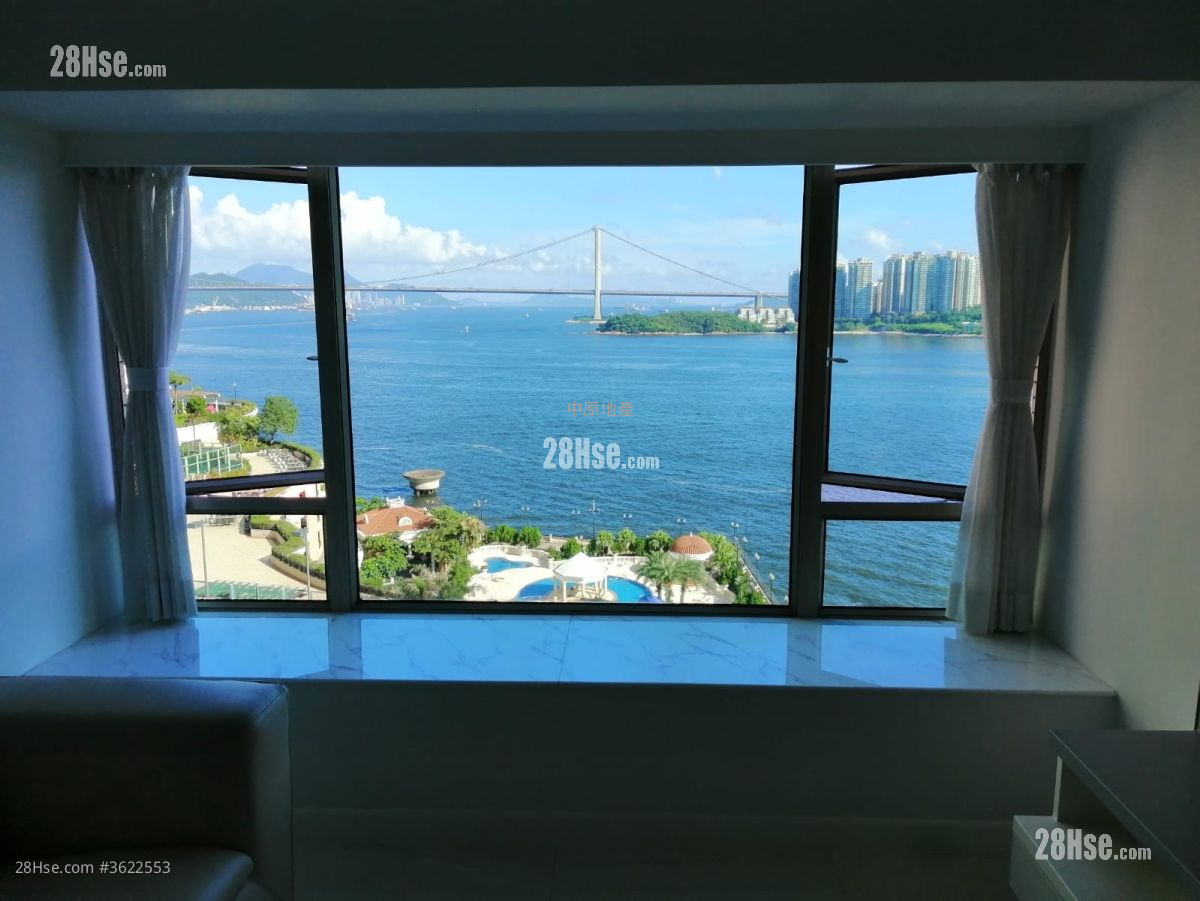 Bellagio Sell 3 Bedrooms , 2 Bathrooms 891 ft² ( 82.8 m² ) Bellagio Sell 3 Bedrooms , 2 Bathrooms 891 ft² ( 82.8 m² )