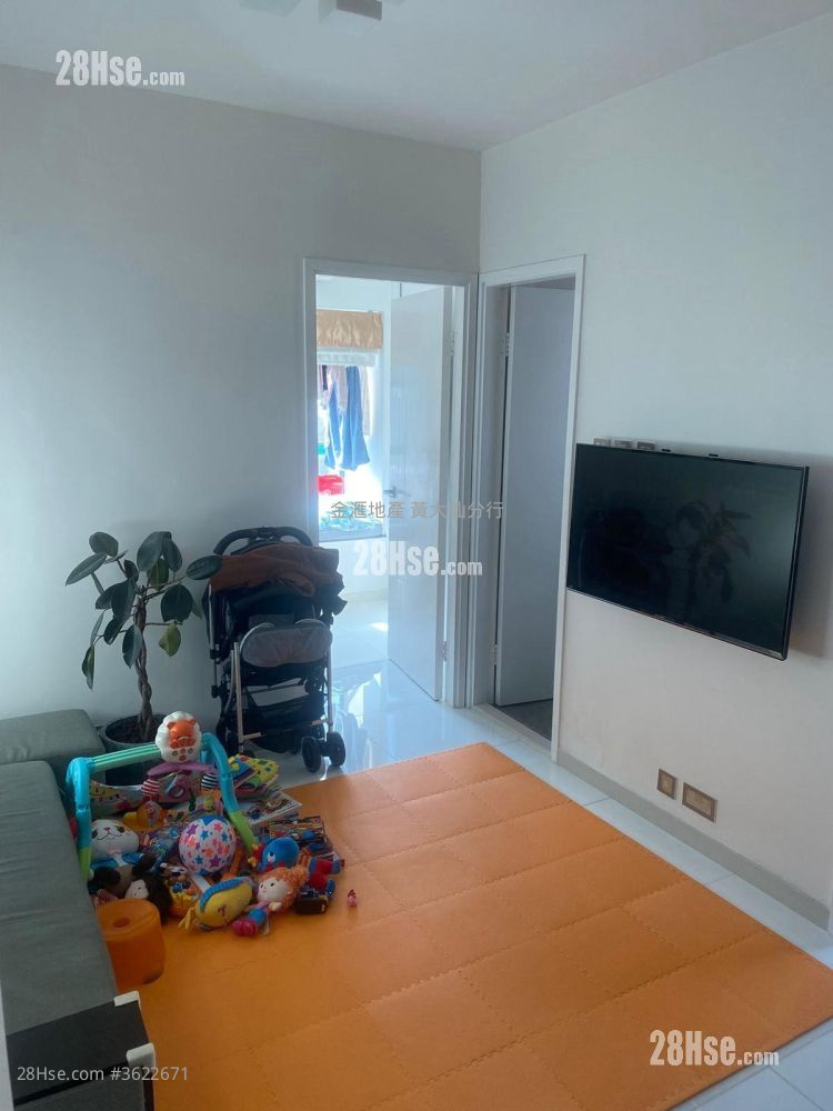 怡庭居 售盘 2 房 302 平方尺 ( 28.1 平方米 ) 怡庭居 售盘 2 房 302 平方尺 ( 28.1 平方米 )