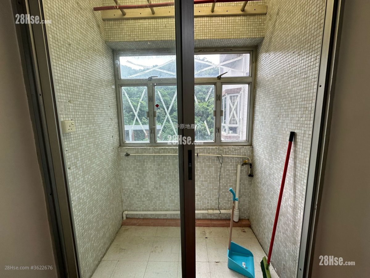 美景花园 售盘 2 房 , 1 浴室 420 平方尺 ( 39.0 平方米 ) 美景花园 售盘 2 房 , 1 浴室 420 平方尺 ( 39.0 平方米 )