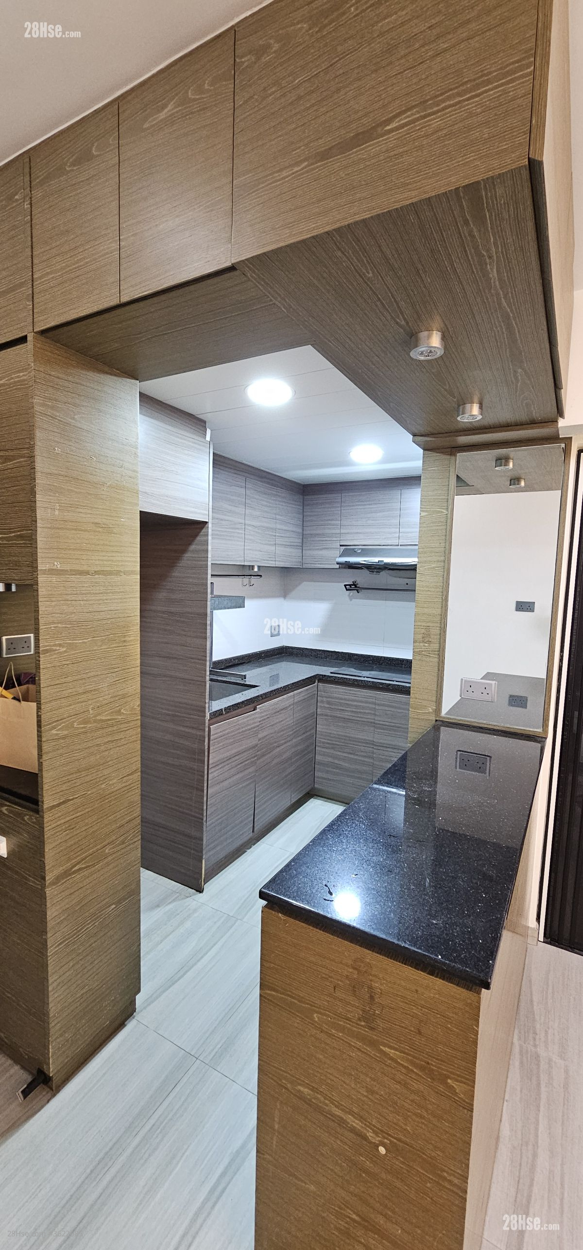 牵晴间 租盘 3 房 , 2 浴室 575 平方尺 ( 53.4 平方米 ) 牵晴间 租盘 3 房 , 2 浴室 575 平方尺 ( 53.4 平方米 )