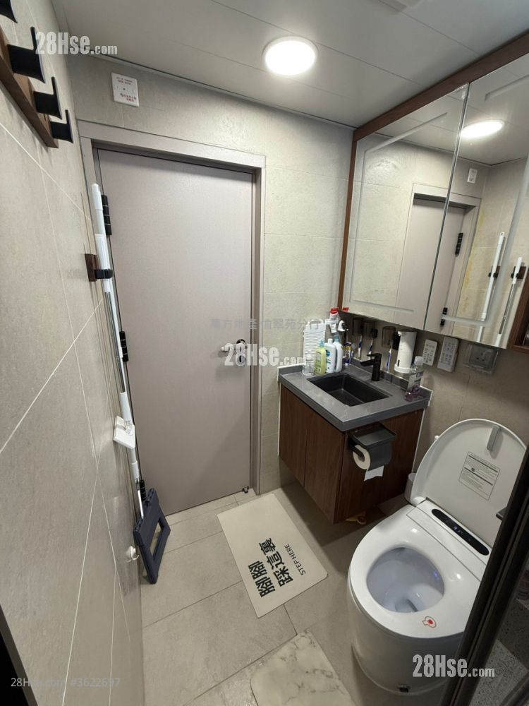 锦骏苑 售盘 1 房 , 1 浴室 426 平方尺 ( 39.6 平方米 ) 锦骏苑 售盘 1 房 , 1 浴室 426 平方尺 ( 39.6 平方米 )