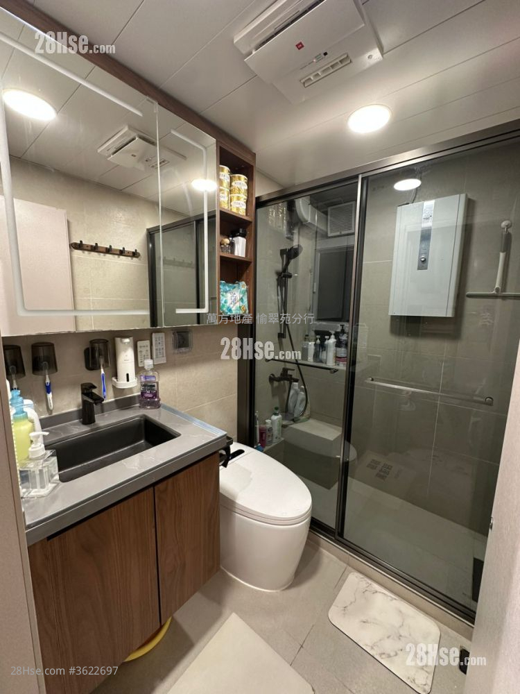 锦骏苑 售盘 1 房 , 1 浴室 426 平方尺 ( 39.6 平方米 ) 锦骏苑 售盘 1 房 , 1 浴室 426 平方尺 ( 39.6 平方米 )