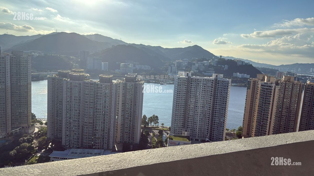 锦骏苑 售盘 1 房 , 1 浴室 426 平方尺 ( 39.6 平方米 ) 锦骏苑 售盘 1 房 , 1 浴室 426 平方尺 ( 39.6 平方米 )