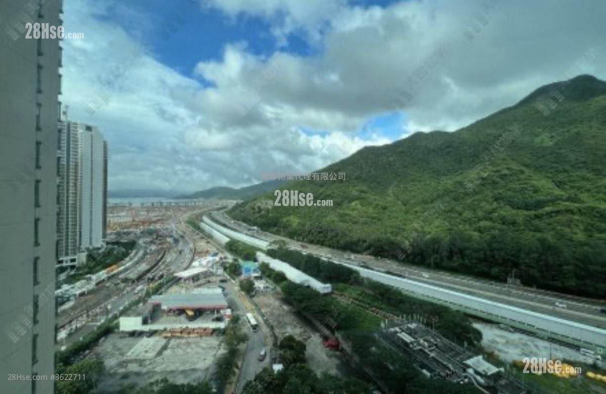 映湾园 售盘 3 房 609 平方尺 ( 56.6 平方米 )