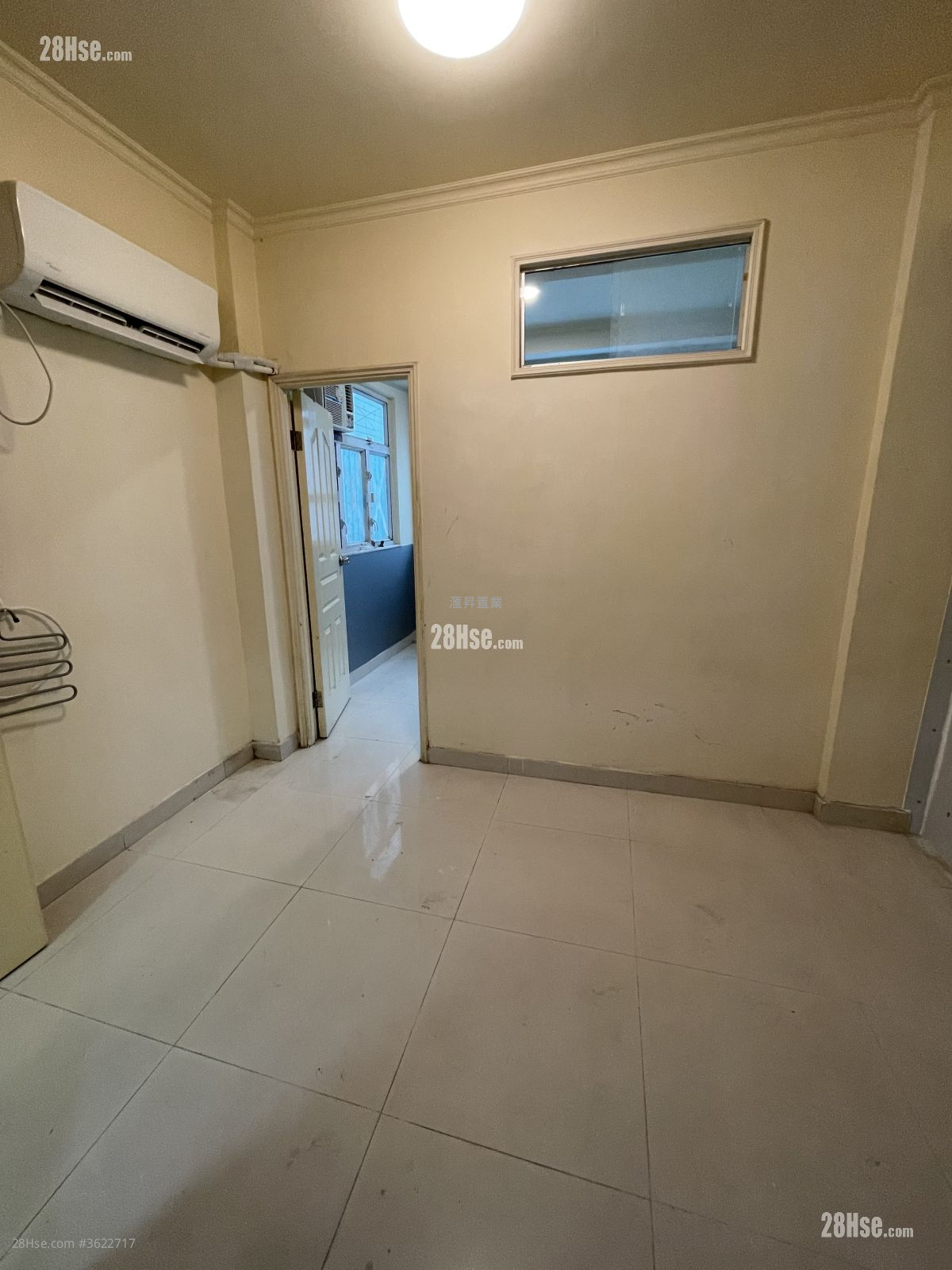 唐楼 租盘 1 房 , 1 浴室 180 平方尺 ( 16.7 平方米 ) 唐楼 租盘 1 房 , 1 浴室 180 平方尺 ( 16.7 平方米 )