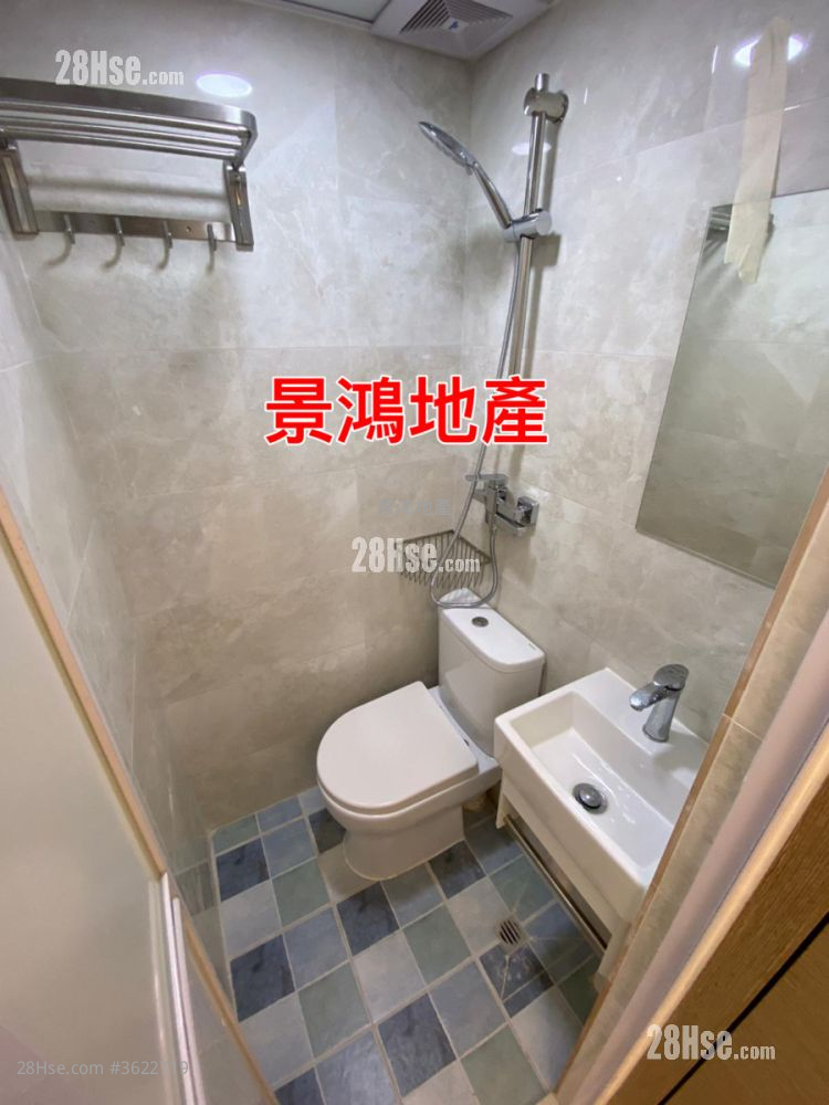 文苑楼 租盘 1 房 , 1 浴室 170 平方尺 ( 15.8 平方米 ) 文苑楼 租盘 1 房 , 1 浴室 170 平方尺 ( 15.8 平方米 )