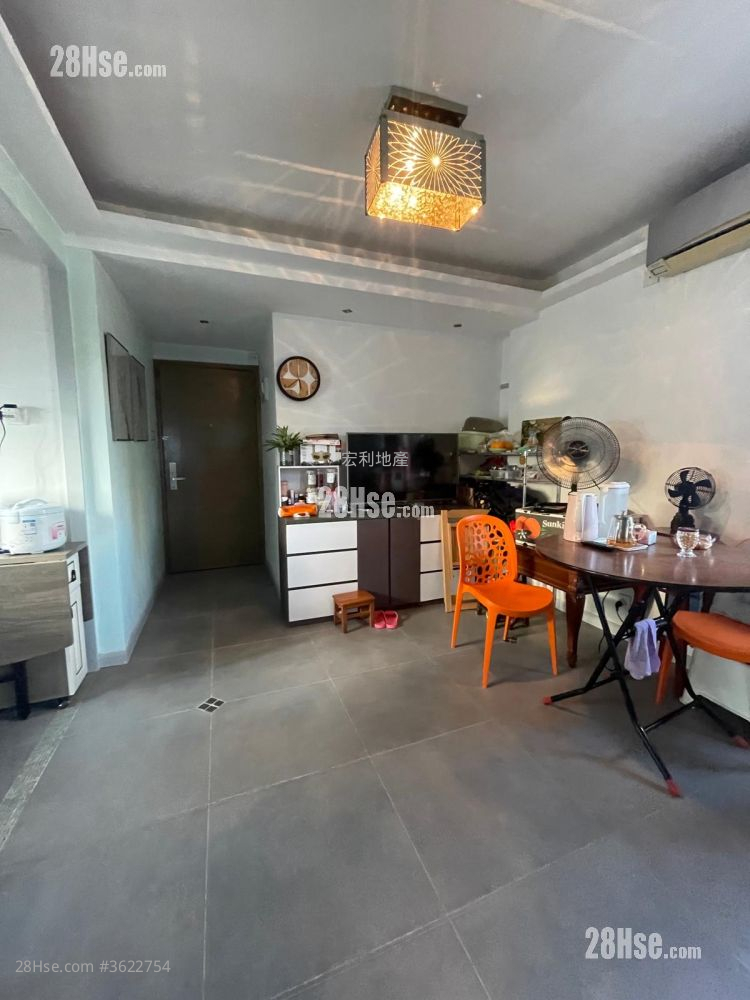 富明阁 售盘 2 房 , 1 浴室 405 平方尺 ( 37.6 平方米 ) 富明阁 售盘 2 房 , 1 浴室 405 平方尺 ( 37.6 平方米 )