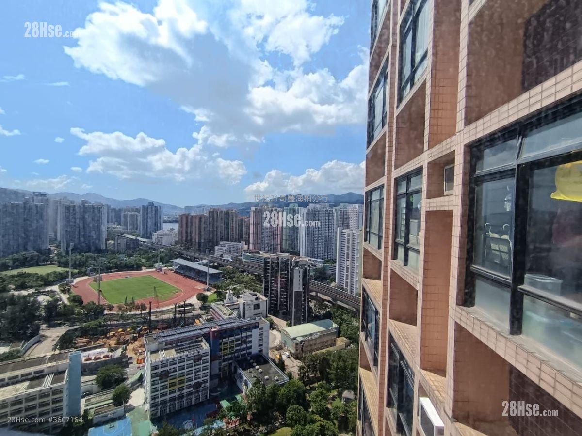 Sunshine City Sell 2 Bedrooms , 1 Bathroom 363 ft² ( 33.7 m² )