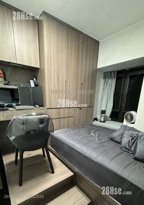 蔚景花园 售盘 3 房 716 平方尺 ( 66.5 平方米 ) 蔚景花园 售盘 3 房 716 平方尺 ( 66.5 平方米 )