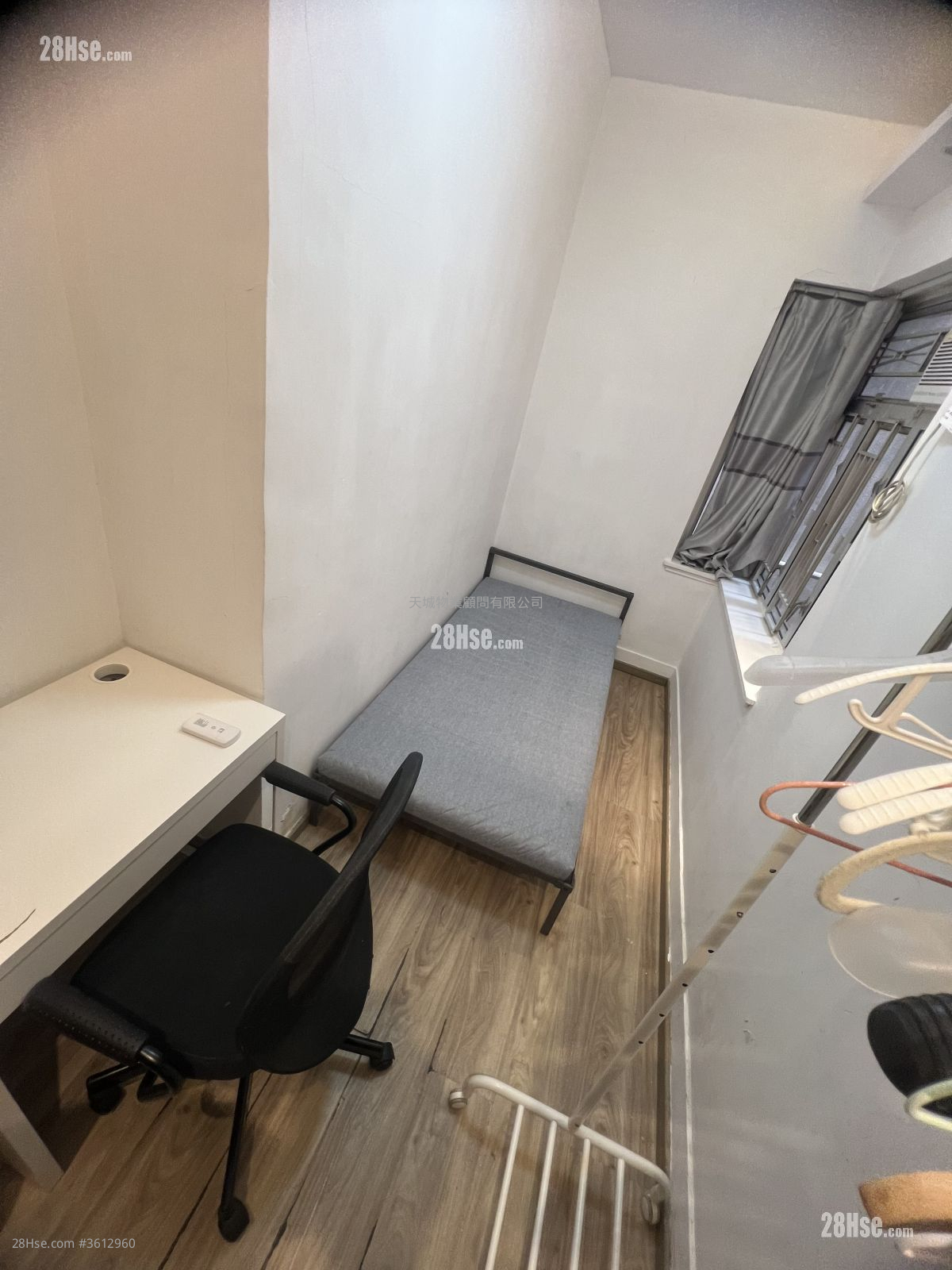 Luen Wah Mansion Rental Studio , 1 Bathroom Luen Wah Mansion Rental Studio , 1 Bathroom